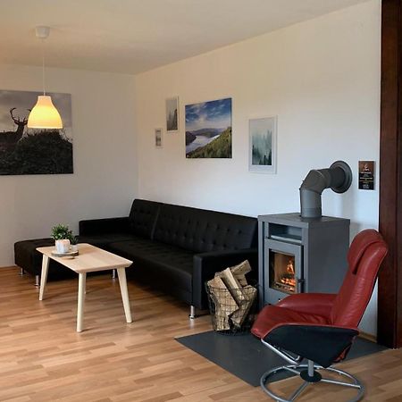 Ferienwohnung Mimo Direkt Am Waldrand Frankenau 外观 照片